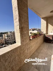  16 شقة طابق اخير 220م للبيع ضاحية الرشيد