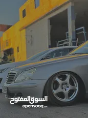 8 مرسيدس غواصة