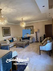  17 شقة مميزة للبيع في الرابية 165م مع حديقة وترسات 150م تشطيب سوبر ديلوكس