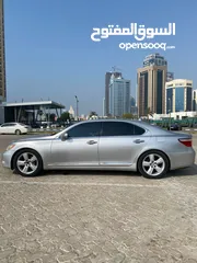  4 لكزس LS 460L