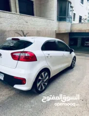  2 كيا برايد 2016 اتومات فل اضافات مع فتحه سقف عداد 50 فحص دهان الشركة للبيع علكاش والبدل وارد