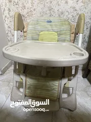  5 كرسي طعام للأطفال بسعر 25 دينار