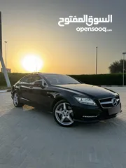  19 Mercedes CLS 500. 2012