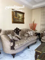  3 طقمين كنب خشب زان بحالة ممتازة