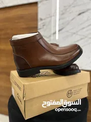  11 حذاء Clarks الجلد الطبيعي، هتجمع بين الشياكة وجودة التفاصيل في تصميم يليق بمكانتك.صناعه فيتنامي