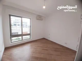  21 شقة ارضية للبيع اربع غرف نوم في جبل عمان قرب قصر زهران