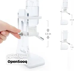  8 Hamster wheel and water bottle