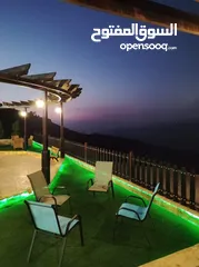  4 مزرعة للبيع اطلالة جذابة