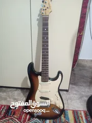  1 Fender guitar