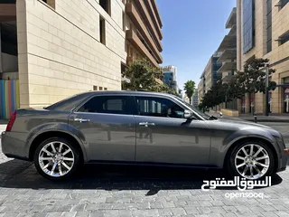  12 كرايزلر 300C HEMI فل اوبشن موديل 2006 بحالة الوكالة!!!