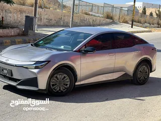  10 تويوتا BZ3 to Toyota 2023 للبيع