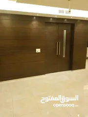  18 شقة دوبلكس فخمة جدا ومفروشة بالكامل