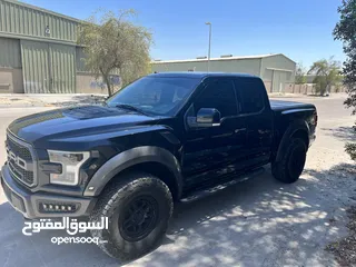  5 Ford Raptor full option 2018 excellent condition GCC specs