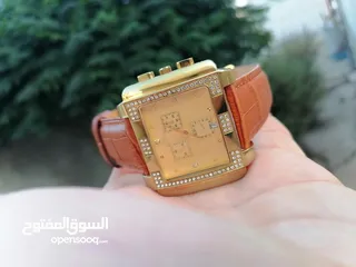  6 ساعة موناليز اصلية مطلية ذهب عليها احجار ألماس