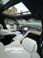  19 مرسيدس C300 موديل 2022 (رمادي غامق)