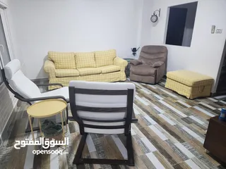  2 اثاث غرفة جلوس، كنب، ريكلاينر، طاولة جانبية، كراسي