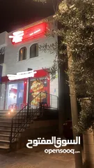  1 مطعم للبيع او للمشاركه