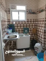  25 بيت جديد في عدن كريتر للبيع