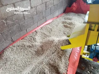  3 خبز يلبس مجروش