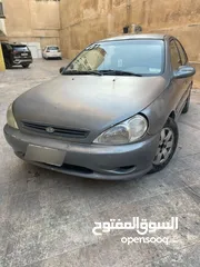  1 كيا ريو 2001