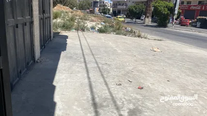  3 محليين تجاريين للايجار السنوي في بيت لحم الخضر قبل كازية النشاش على الشارع الرئيسي