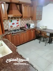  2 شقه مفروشه للايجار بجانب برج فلسطين في الارسال ط ارضى الإيجار دون وسطاء