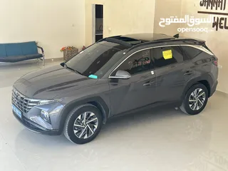  2 هونداي توسان هايبرد مع بانوراما
