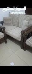  1 طقم كنب 7 مقاعد  منجد شبه جديد للبيع