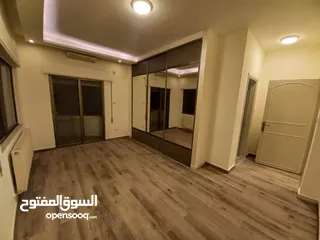  1 شقة فارغة  للايجار  3 نوم  ديرغبار