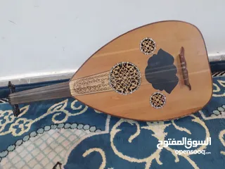  1 عود موسيقى