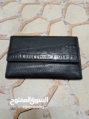  1 محفظة جلدية فاخرة وانيقة AIGNER  قابلة للطي للسيدات مصنوعة من الجلد الإيطالي  الأصلي الطبيعي.