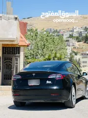  5 Tesla model 3 Long range doul motors 2021 حرة جديد  بسعر مميز