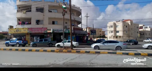 10 محلات / مكاتب / شقق مميزة مع بلاكين للايجار بحي الهاشمي