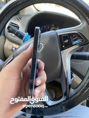  4 ايفون 12 برو ماكس ب 700 ااف