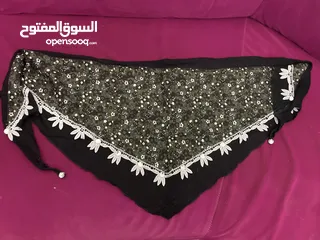  2 شاربات وشيلان 2 دينار جمله حررررق حرق