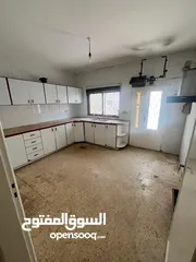  8 شقة غير مفروشة للإيجار الشهري مساحة 165 متر مربع