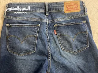  4 Slim Levi’s Jeans