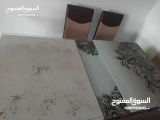  3 طاولة سفرة مستعملة 6 كرااااسي ،،،،،،،،،،،،،،،،