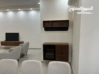  8 شقة مميزة مش مسكونة 131 متر كاشفة كل نابلس