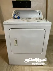  1 نشافة ملابس Whirlpool للبيع - مستعملة بحالة ممتازة سعى كبيرة شامل توصيل وتركيب دخل عمان