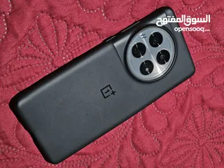  3 OnePlus 12 بحاله ممتازه قابل للتفاوض