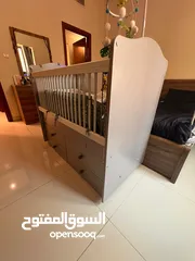  3 Baby crib swinging