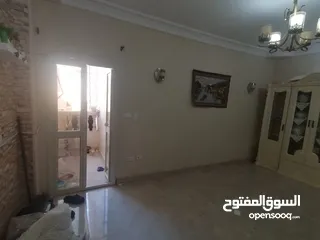  10 شقة للبيع بمدينة العبور   115 متر