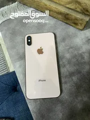  1 ايفون xs  64 giga