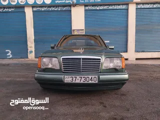  22 مرسيدس بطه 1995 E200 اصلي مش محول اتوماتيك فرش جلد فتحه ثلاث حركات مكيف بارد حامي جنط بيبسي