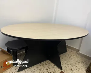  5 مكتب مع جانبيه مع وحده ارفف مع طاوله اجتماعات