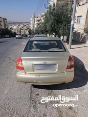  4 فيرنا 1999 للبيع 2800 قابل للتفاوض
