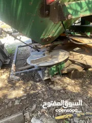  3 سمادة شبه جديدة