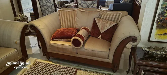  4 طقم كنب ضيوف فاخر للبيع