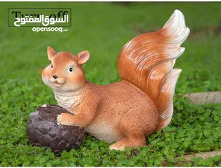  3 زيّن حديقتك بسحر الطبيعة تمثال سنجاب بالحجم الكبير التمثال في وضعيتين مصنوع من راتنج البوليريسين